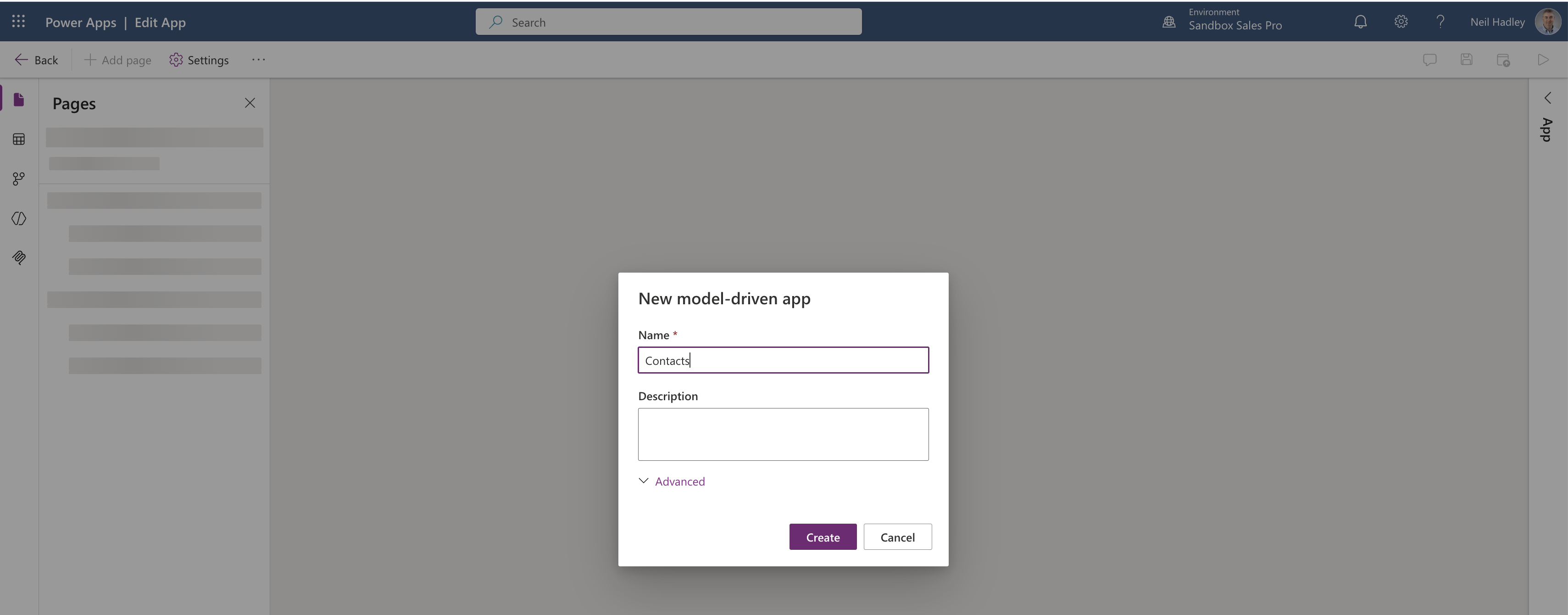 I named the model-driven app Contacts